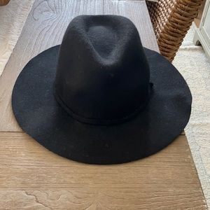 Black hat